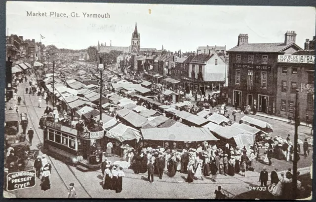 Animated Market Place Great Yarmouth, Tram, Old Blue Coat School Postcard 1913