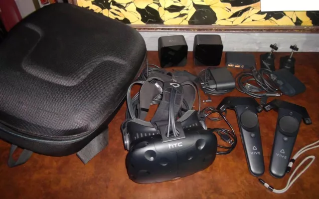 Casque VR HTC VIVE pc + sacoche