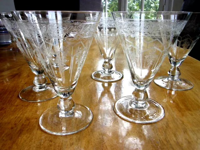 6 verres à eau en cristal - St Louis , Baccarat ...........