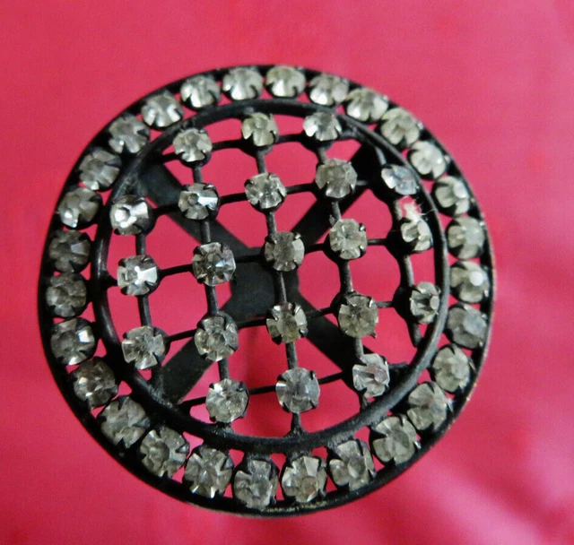 Épingle à Cravate Vintage En Bakélite Noire Avec Strass Et Billettes Laiton Doré - Occasion En Très Bon état - Accessoire élégant Rétro