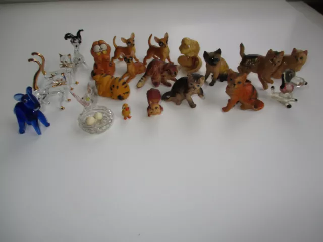 LOT of 20 VINTAGE GLASS & PLASTIC MINIATURE ANIMAL FIGURINES