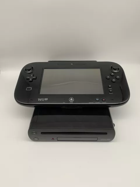 Nintendo Wii U 32GB Konsole - Schwarz