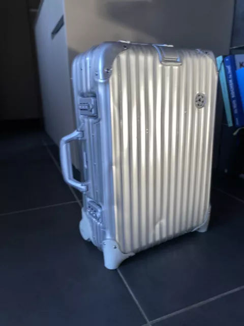 Rimowa Cabin Trolley Champions League Edition  Aluminium IATA TSA ⚽️Pre LVMH