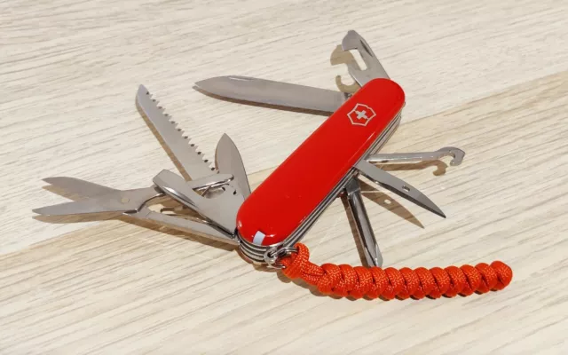 Victorinox Swiss Army Knife SAK Fieldmaster