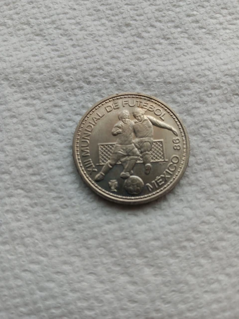 100 Escudos Commemorative Portuguese Coin Xiii Mundial De Futebol Mexico