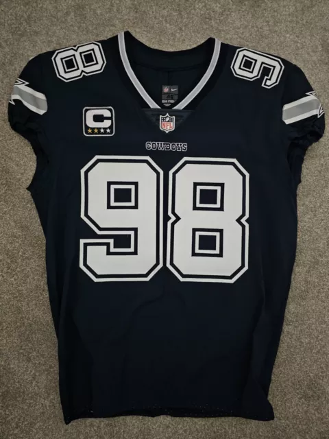 Tyrone Crawford 2017 DALLAS COWBOYS Game Issued Jersey Captain Patch