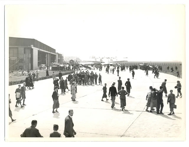 NETHERLANDS 1935 PHOTO (180 x 240 mm ) FOKKER F36- PLANE =AREND = VF