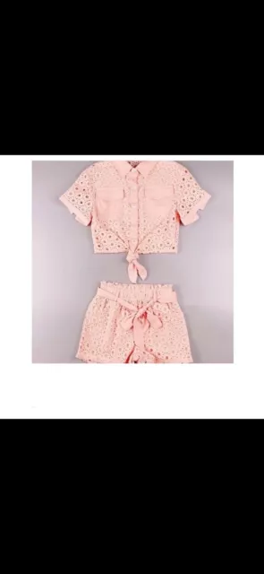 Girls Coral shirt and shorts 2 piece co-ord matching set.