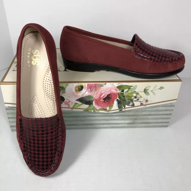 SAS Simplify Red Tetris Pattern Nubuck Leather Slip-On Loafers Womens Size 7 M