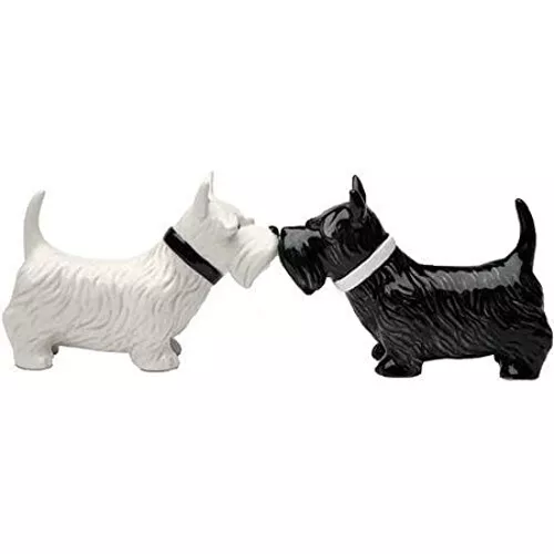 @ New Salt Pepper Shaker Set Figurine SCOTTISH TERRIER WESTIE Dog Kiss Scottie