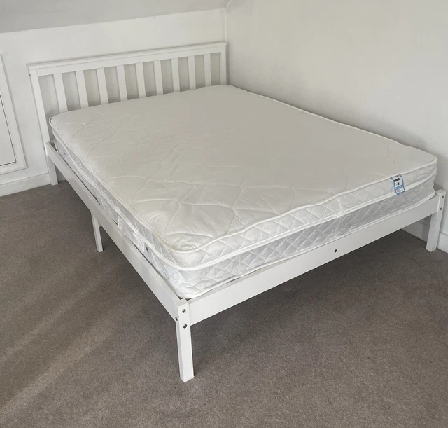 WHITE WOODEN SLATED Double bed with mattress used £20.00 PicClick UK
