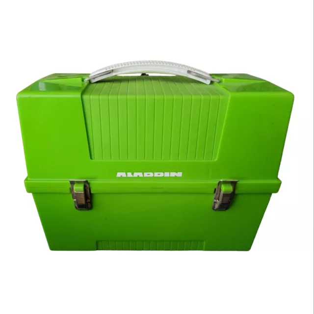 https://www.picclickimg.com/IFcAAOSwAK1lVp0y/Vintage-Aladdin-Green-Plastic-Lunchbox-Lunch-Pail.webp