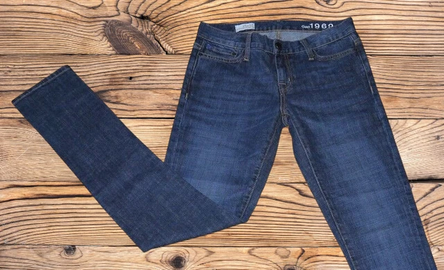 Jeans Gap Femme Skinny – Taille 36 (W26/L32), Bleu, 98% Coton, Très Bon état