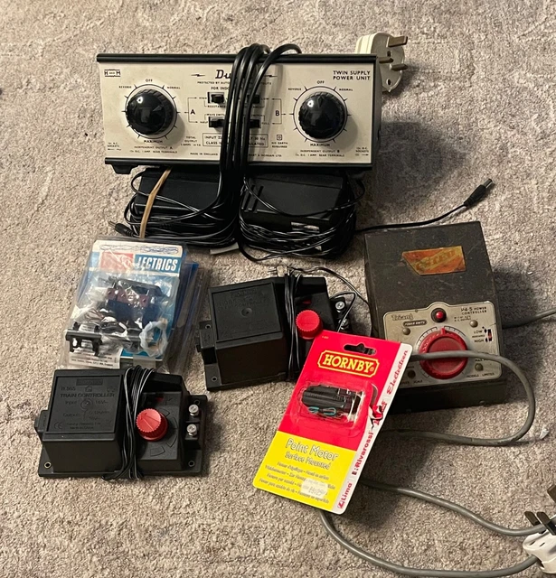 Hm Controllers H&M DUETTE TWIN CONTROLLER & Extras £10.00 - PicClick UK