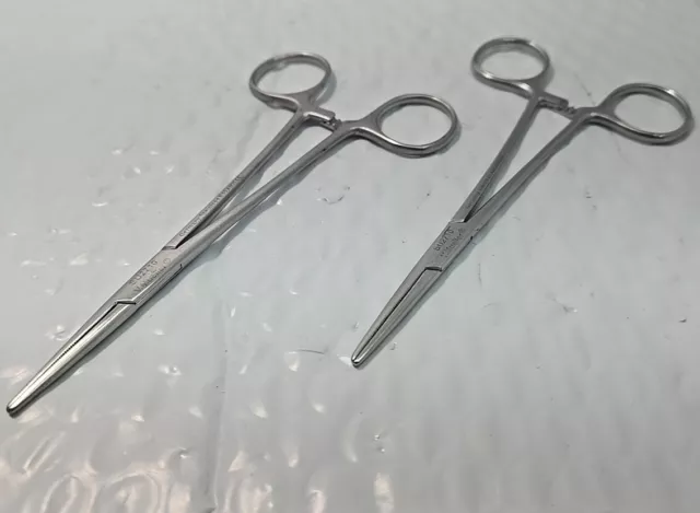 Lot of 2 - V. Mueller SU2710 Providence Hospital Artery Forceps