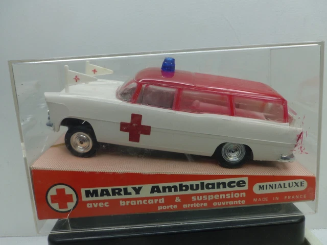 1/43 SIMCA MARLY AMBULANCE MUNICIPALE 1959 Mirebeau-sur-Bèze 21310