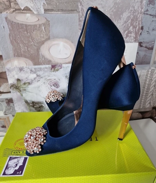 TED BAKER PEETCH Burgundy Suede Diamond Brooch Heel Court Shoes Size Uk5 Eu38 53.99 PicClick UK