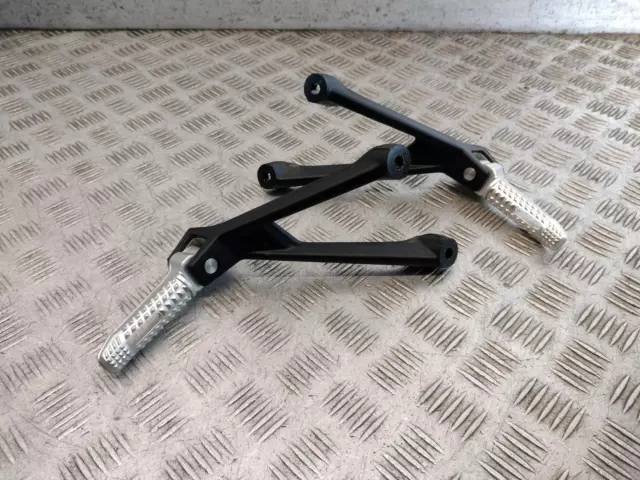 2023 BMW M 1000 RR Rear Passanger Foot Pegs