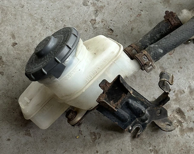 HONDA CIVIC EP3 Brake Master Cylinder Reservoir Free P&P £25.00