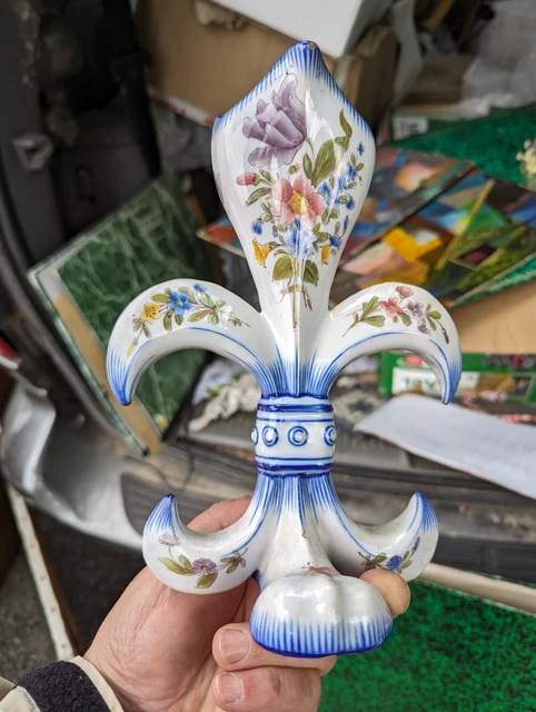 JOLI ANCIEN VASE TERRE CUITE EMAILLEE Craquelé FORME FLEUR DE LYS NON Signe Deco Imgx2000 9503