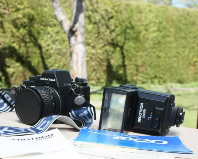 Praktica BX20 Kamera Carl Zeiss MC Pentacon Prakticar Objektiv 1:2,8 f=28mm