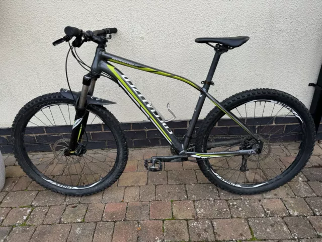Specialized rockhopper expert evo 650b hotsell