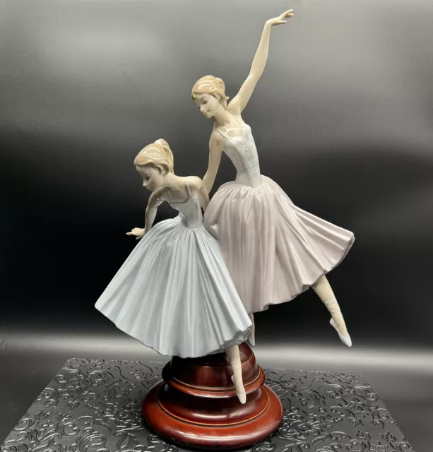 LLADRO Seltene 47cm Porzellan Figur * 2 Ballerinen beim Tanz " Ballet Ballerina