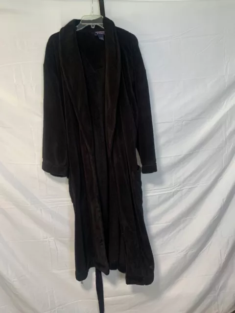 Roundtree and Yorke black 3X bathrobe