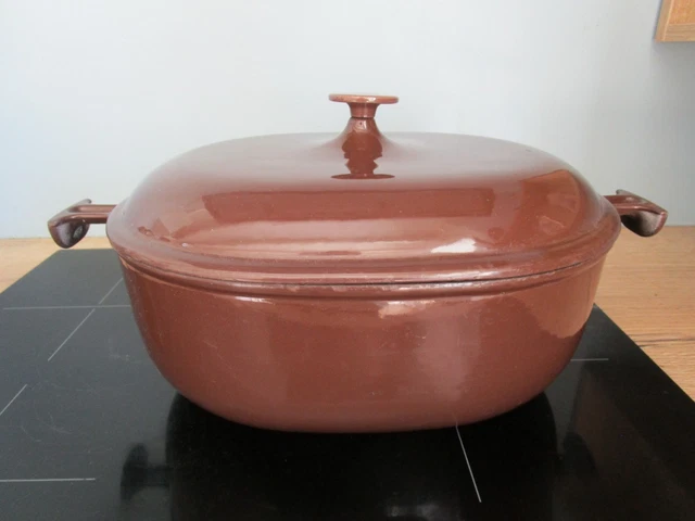 Le Creuset Plat Ovale en fonte émaillée MARRON MAMA / Enzo