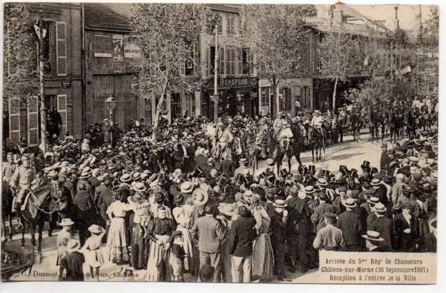 CHALONS SUR MARNE - Marne - CPA 51 - Militaires - 5eme régiment de Chasseurs