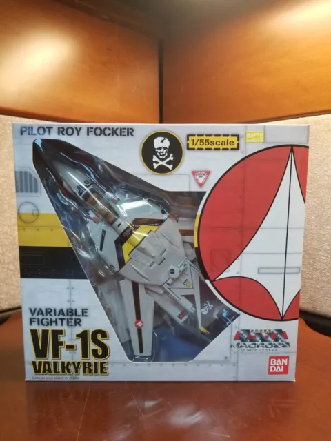 Brand New Bandai 1/55 Macross Valkyrie VF-1S Roy Fokker Robotech