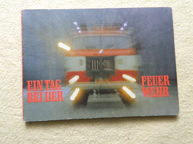 Ein Tag bei der Feuerwehr  Thomas Luthardt  DDR  1989 PAPPBILDERBUCH