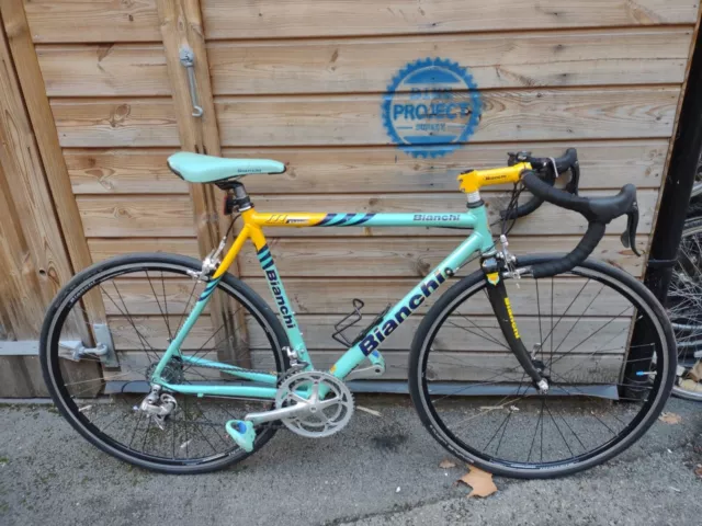 Bianchi shop blue bike