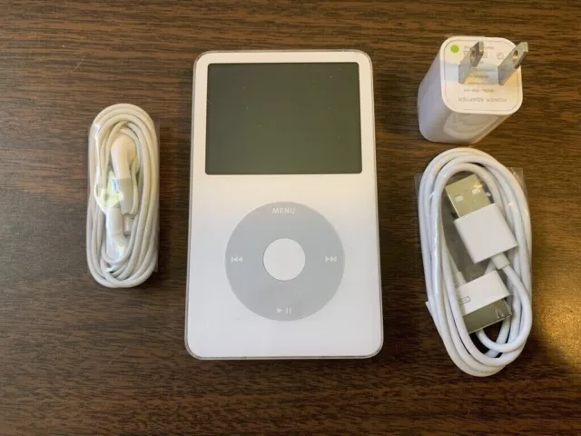 APPLE iPOD CLASSIC 5.5 GEN. WHITE 30GB...WOLFSON CHIP...NEW BATTERY...