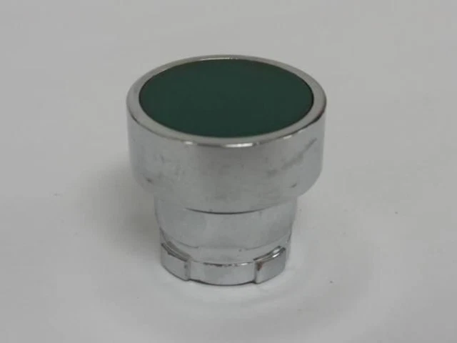 198745 Old-Stock; Telemecanique 4B683 Pushbutton; Green