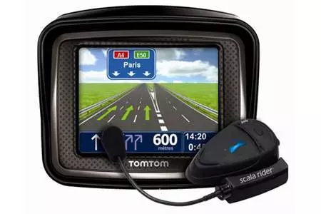 GPS NAVIGATION MOTO RIDER PRO 3.5 POUCES 45 PAYS Honda CB 500 Cup