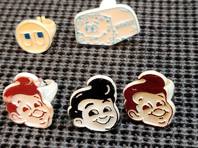 VINTAGE BOBS Frisch's BIG BOY ADVERTISING + WONDER BREAD RING LOT OFCOLLECTABLE