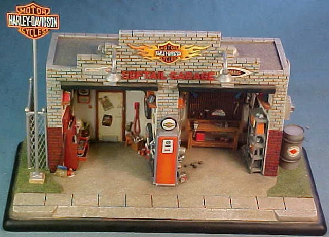 FRANKLIN MINT HARLEY Davidson Softail Garage Diorama 1/24