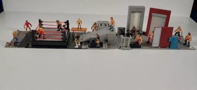 WWE Wrestling Entertainment Ring mit 15 Figuren, Jakks,  2006, WWF, Rarität