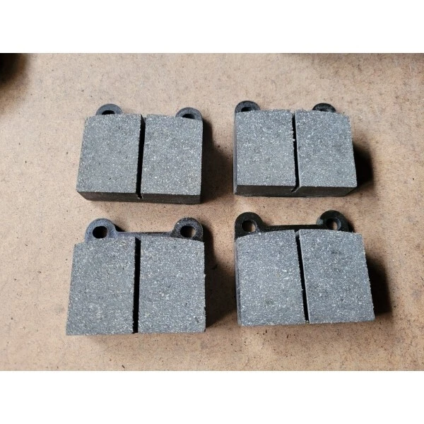 Plaquettes De Frein Avant DELPHI Pour Renault Trafic (années 80-89) - Réf. FVR414 / LP149 - Neuves