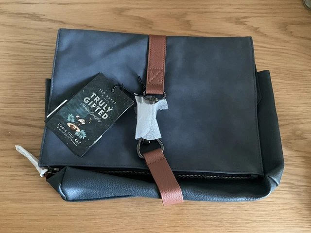 TED BAKER Navy Blue Cable Tidy Bag with a Ted Baker Branded Securing Clasp 45.00 PicClick UK