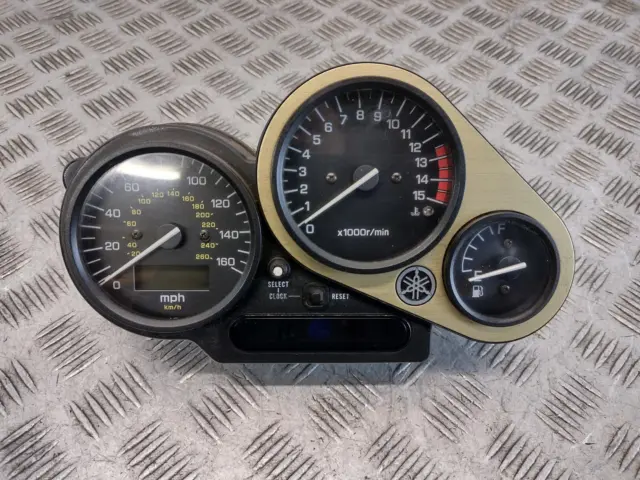 1998-2003 Yamaha FZS 600 FAZER Uhren Tacho