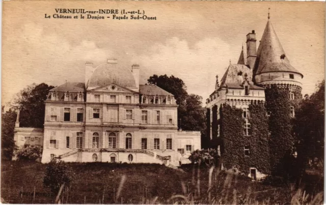 CPA Verneuil-sur-Indre-Le Chateau et le Donjon-Facade Sud-Ouest (266544)