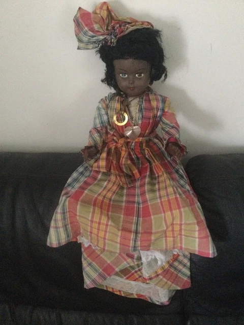 Poupées Antiques : Les plus belles poupées vintage vendues sur eBay Poupées Antiques : Les plus belles poupées vintage vendues sur eBay