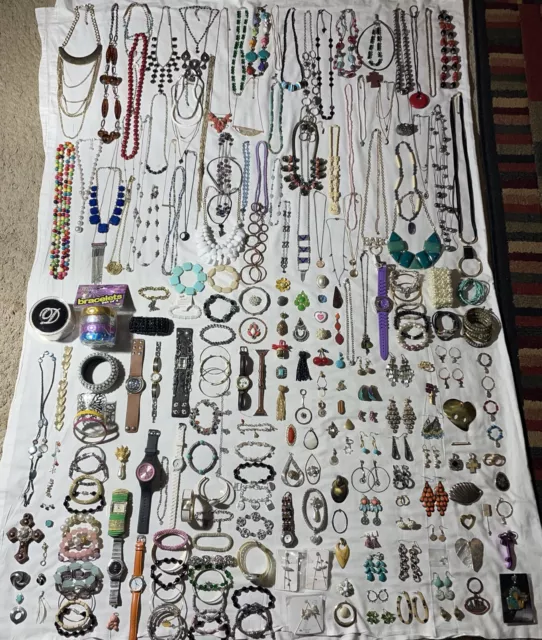 Large vintage to now Junk Drawer jewelry lot Untested, 12.0Lbs, Over  260 Pieces