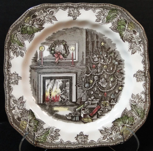 Johnson Brothers Friendly Village Christmas Tree Sq Salad Plate 7 1/2" Excellent