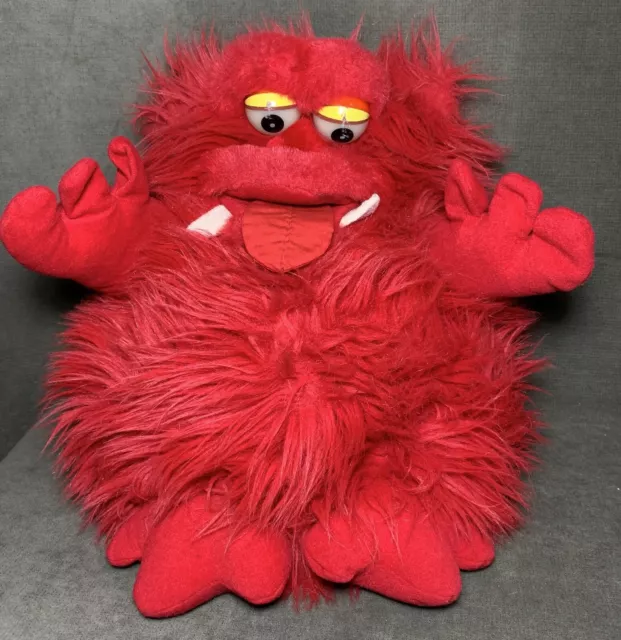 VINTAGE YANGJEE RAZ Furbles Red Plush Monster Hand Puppet Fun 14