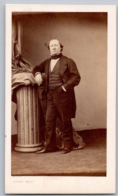 Photo Ancienne CDV 1870 - Dompteuse Ou Acrobate De Cirque - Tirage Original Albuminé - à Identifier