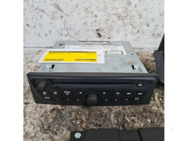 P16256753 Navigationssystem RENAULT Clio III (R) 280240001R