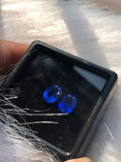 4.66 CT Bleu Couleur Pierre Précieuse Pour Unique Bijoux Labo Synthétique 3